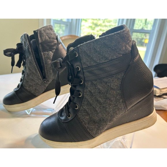 Women's Maurice Slip On Wedge Ankle Boot Size 9 Tie and Zip Black - Picture 2 of 7